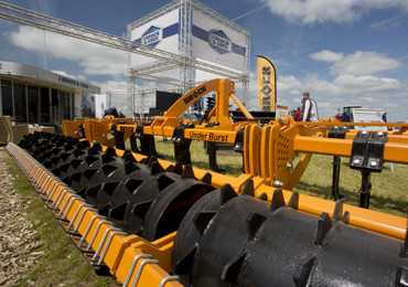 Photo of the Brock UnderBurst 30/60 at Cereals 2015